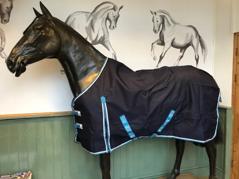 Bridleway Ontario Lightweight 0g Turnout Rug in Navy-1